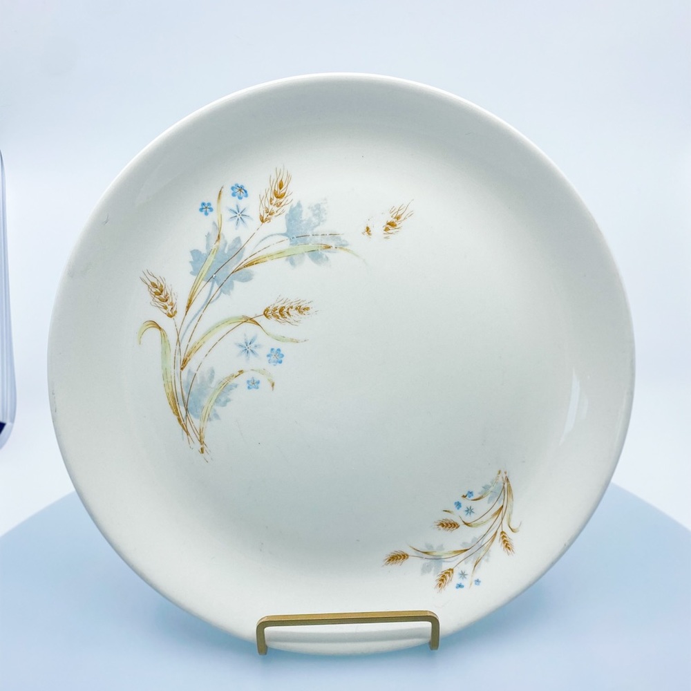 Harmony House Wheat 8701 Vintage Plate Blue Flower Gold Wheat MCM Japan 11.5”